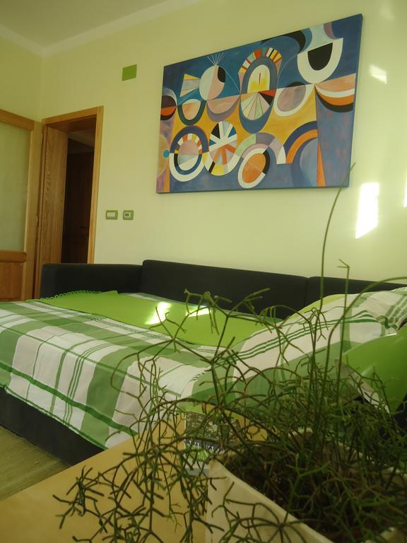 Apartment Savli كوباريد الغرفة الصورة